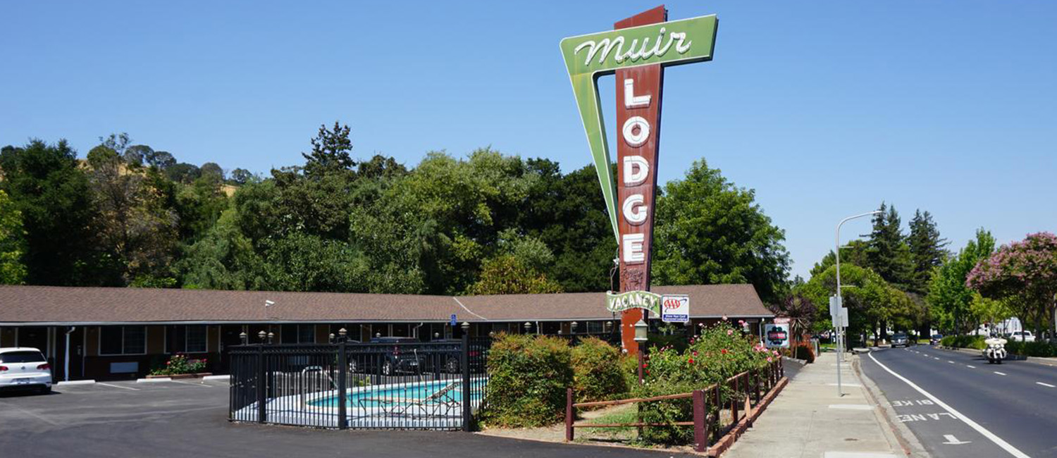 WELCOME TO MUIR LODGE MOTEL IN MARTINEZ, CALIFORNIA